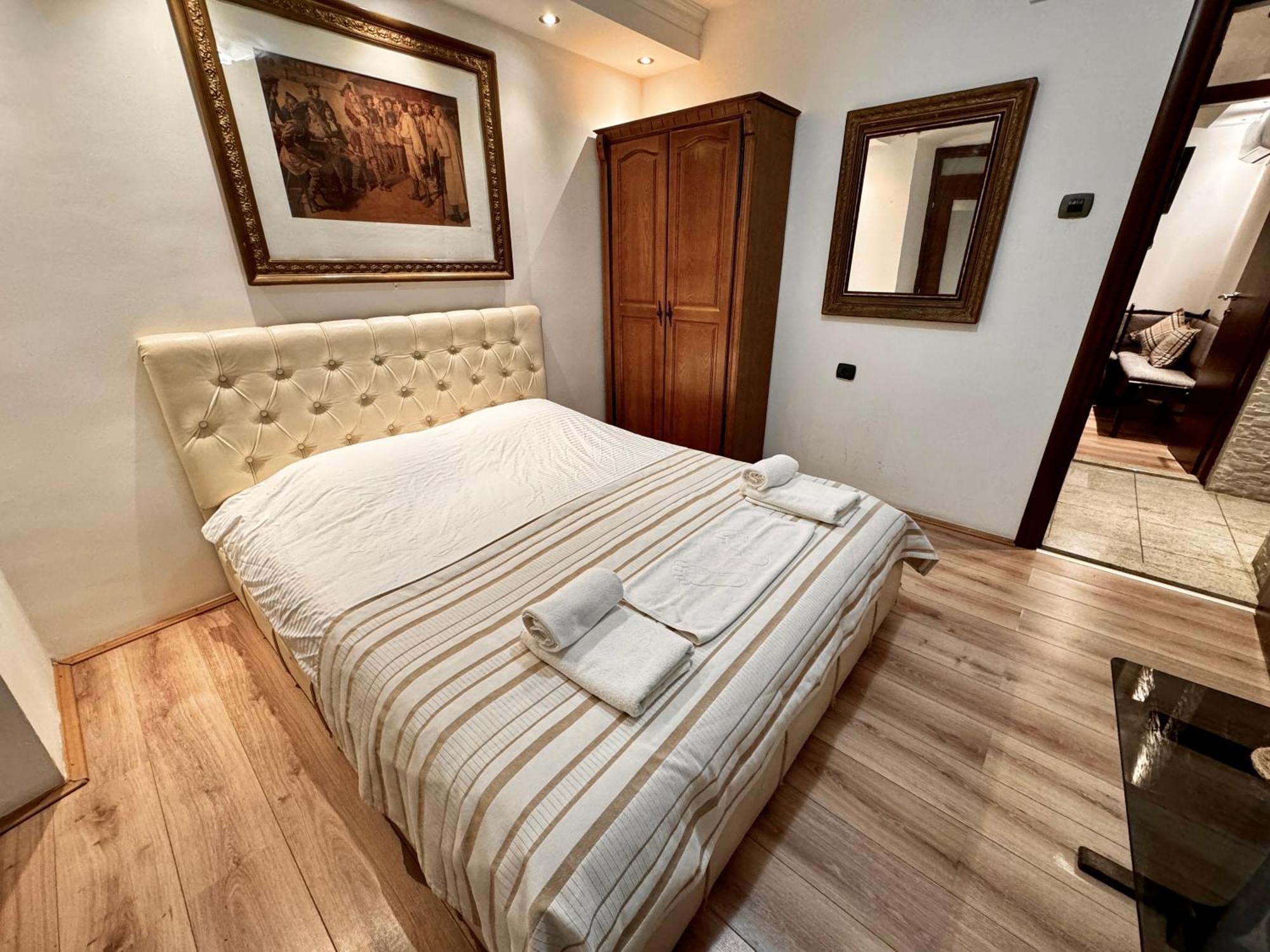 Novi Svet Apartment Kotor Bagian luar foto