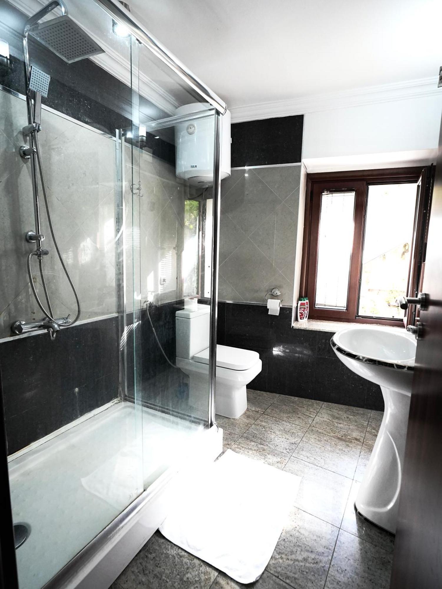 Novi Svet Apartment Kotor Bagian luar foto