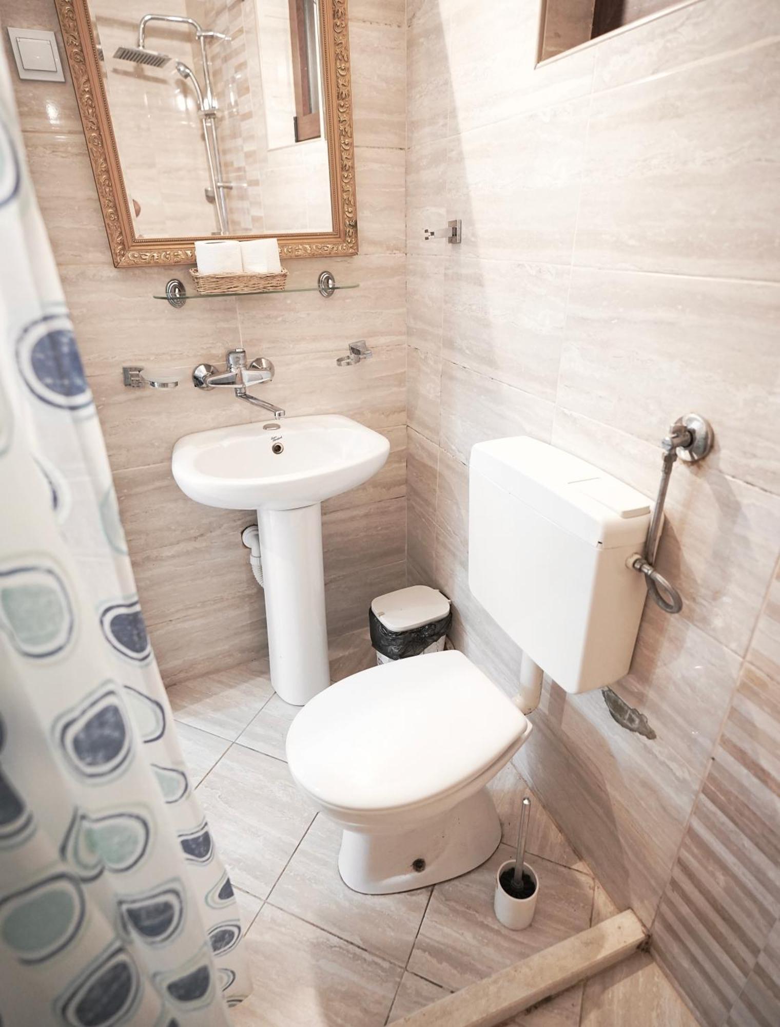 Novi Svet Apartment Kotor Bagian luar foto