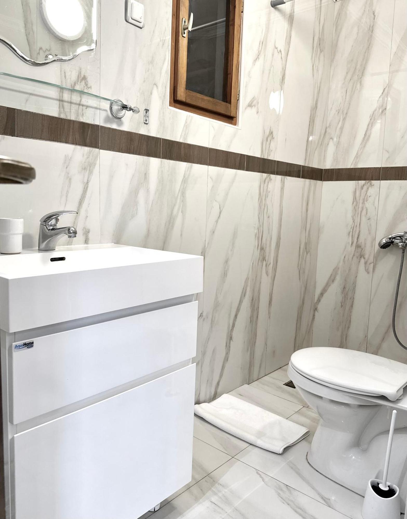 Novi Svet Apartment Kotor Bagian luar foto