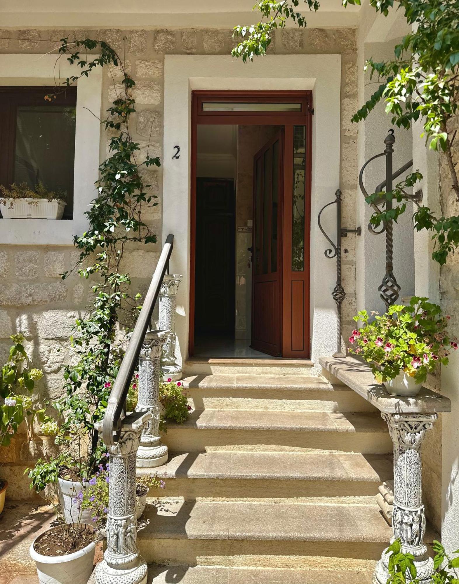 Novi Svet Apartment Kotor Bagian luar foto
